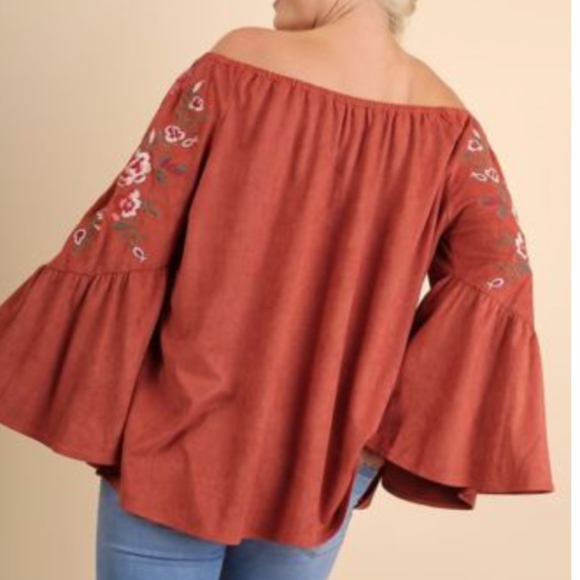 Umgee Off Shoulder Bell Sleeve Boho Top Faux Suede - Picture 2 of 3